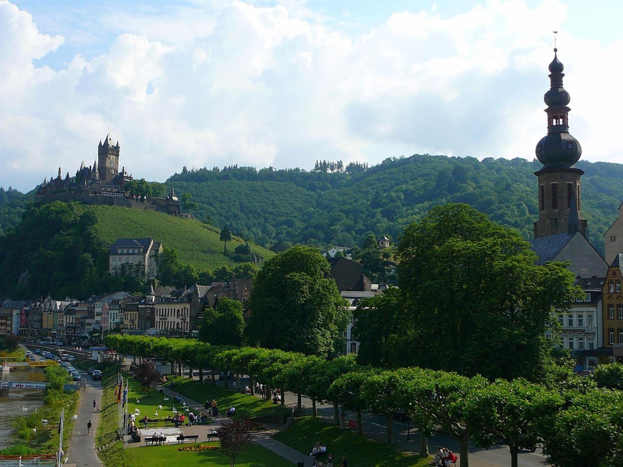 Living In The Historic Cochem Old Town Apartment Exterior foto